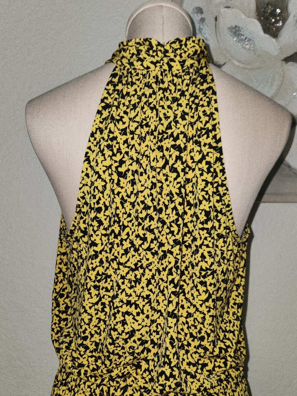 MICHAEL Michael Kors Yellow and Black Halter Floral Mini Dress - Picture 6 of 8